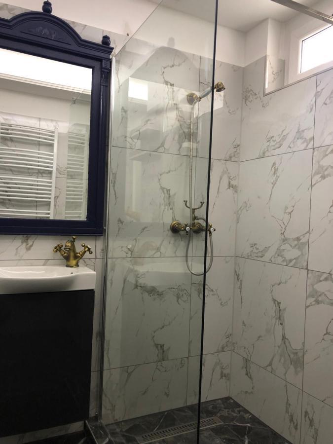 Bezso Apartman Hajdúszoboszló Buitenkant foto